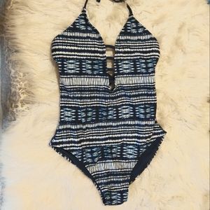NWOT Ambrielle Blue Stripe Swimsuit